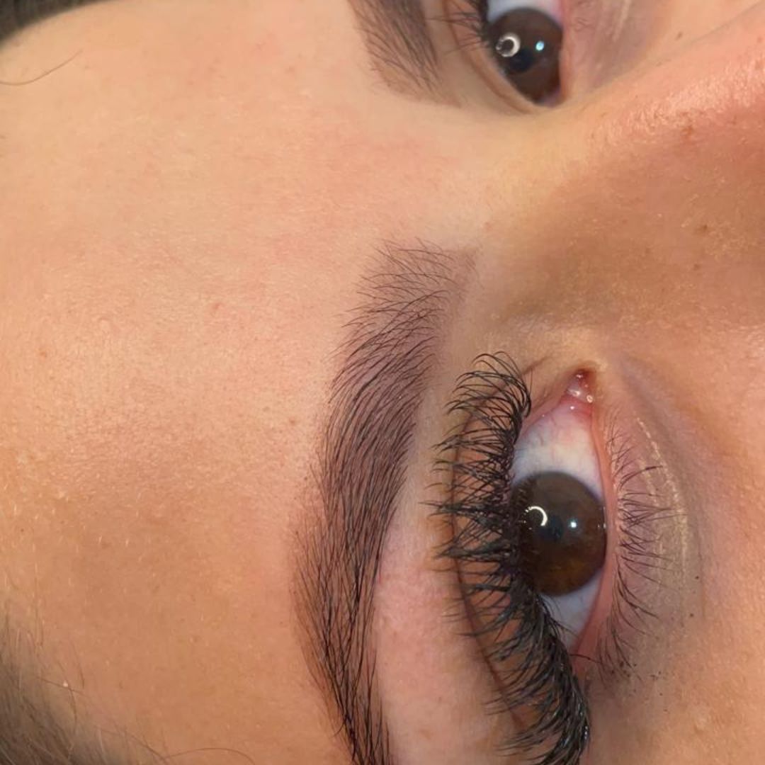 Sobrancelhas naturais Fortaleza - Antes e depois 5